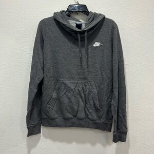⭐️ 3/$12 Nike hoodie